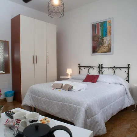 Affittacamere Amici Miei 3*