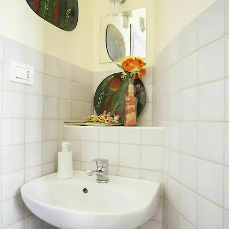 Guest house Amici Miei 3*