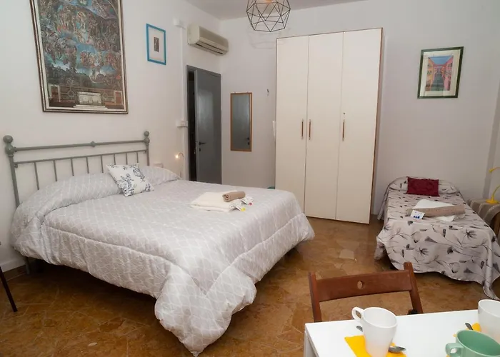 Amici Miei Affittacamere 3*